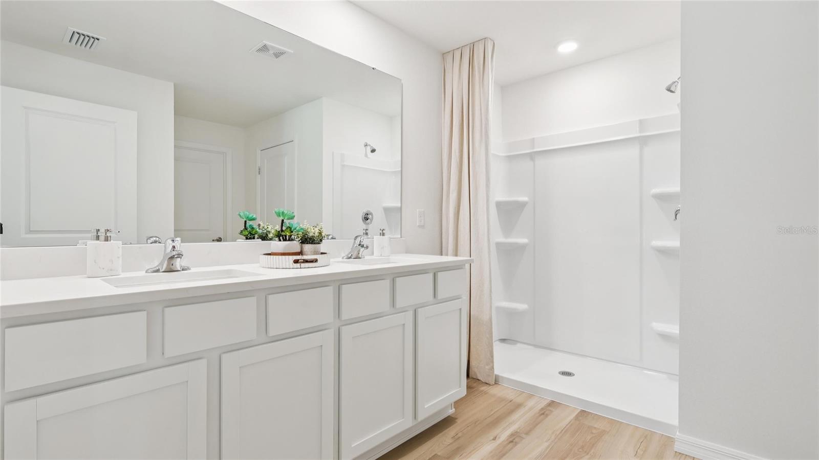 SPRING HILL UNIT 9 HERNANDO SPOT LOTS - Residential