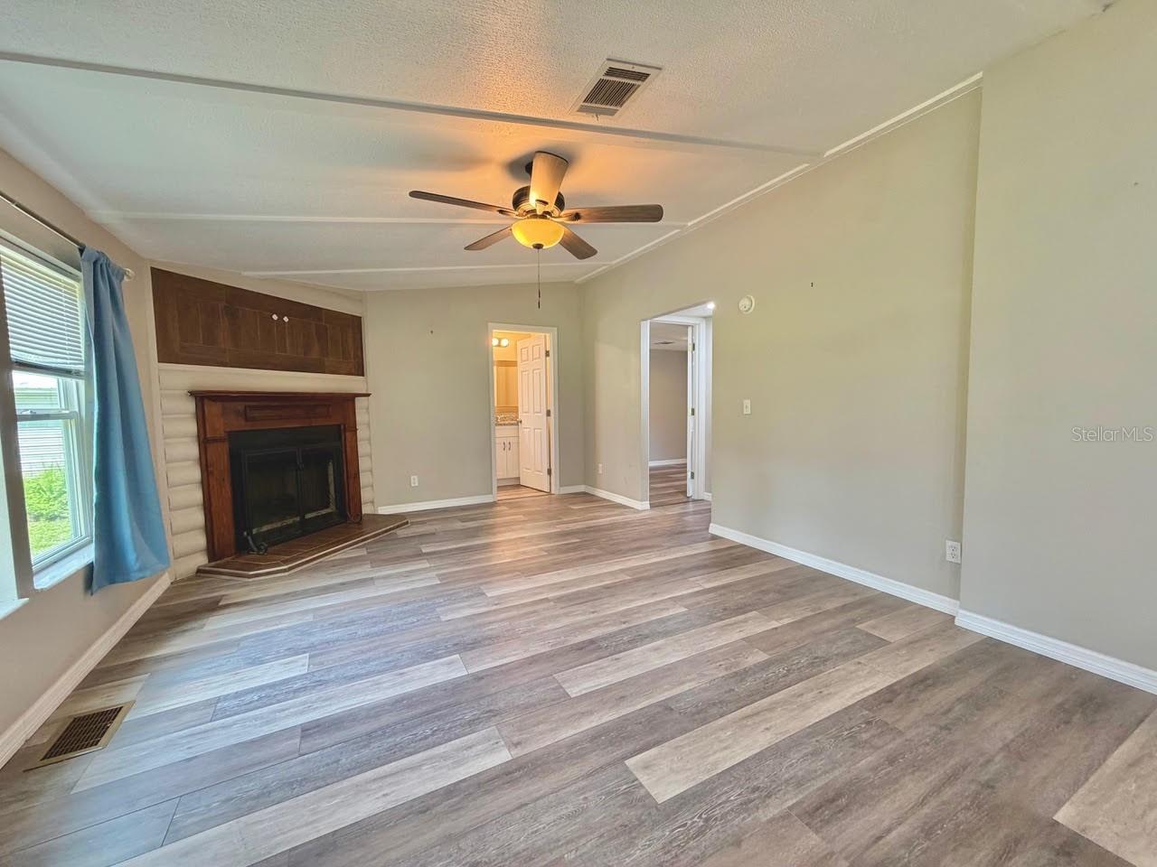 DAYTONA NORTH - Residential
