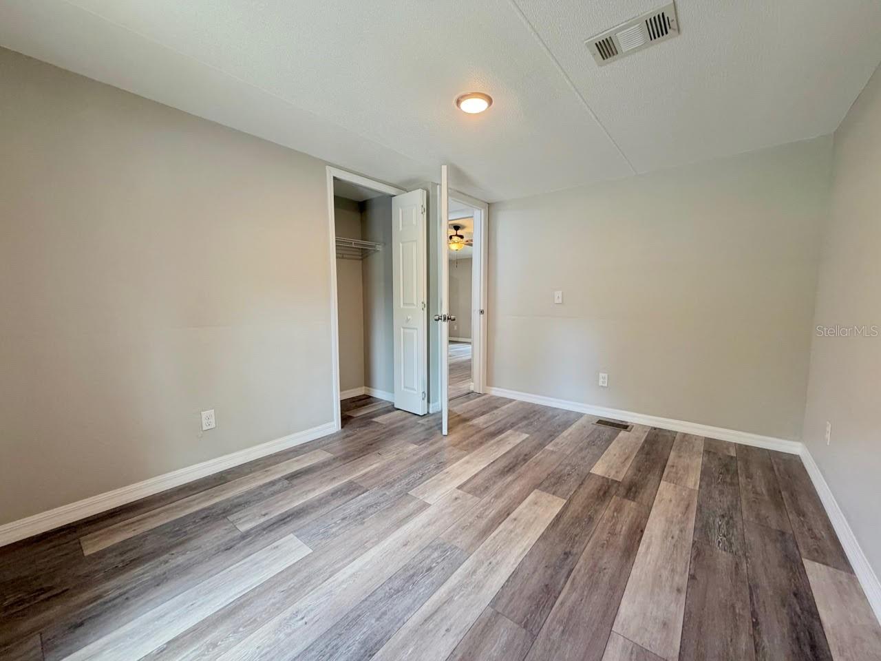 DAYTONA NORTH - Residential