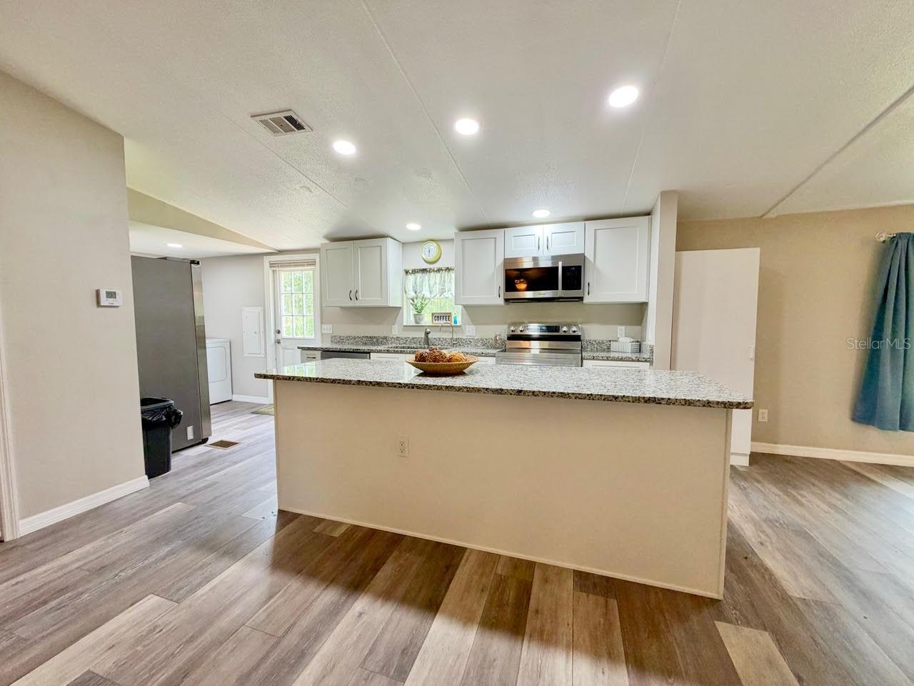 DAYTONA NORTH - Residential