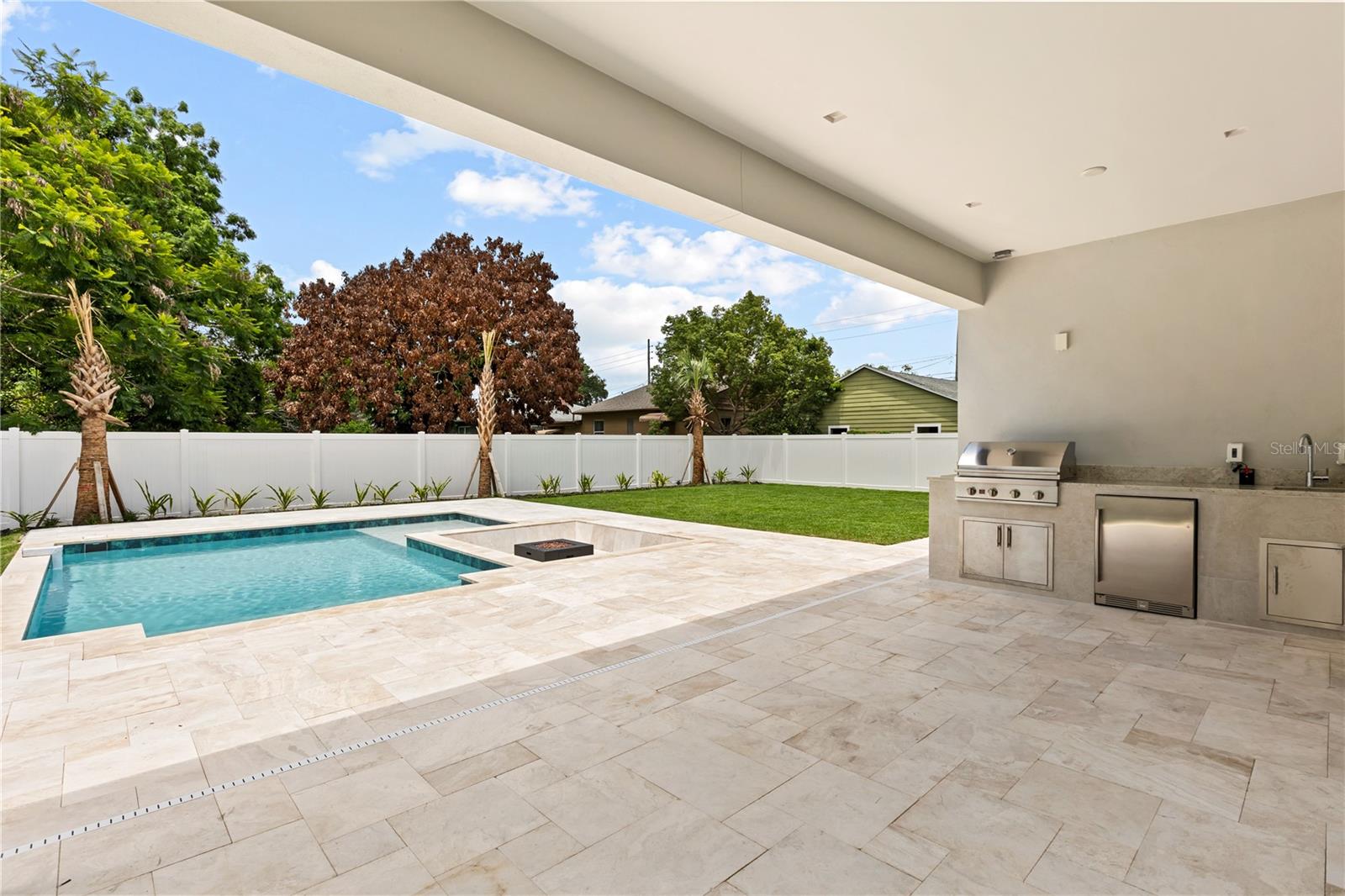COLONIAL GARDENS REP - Residential