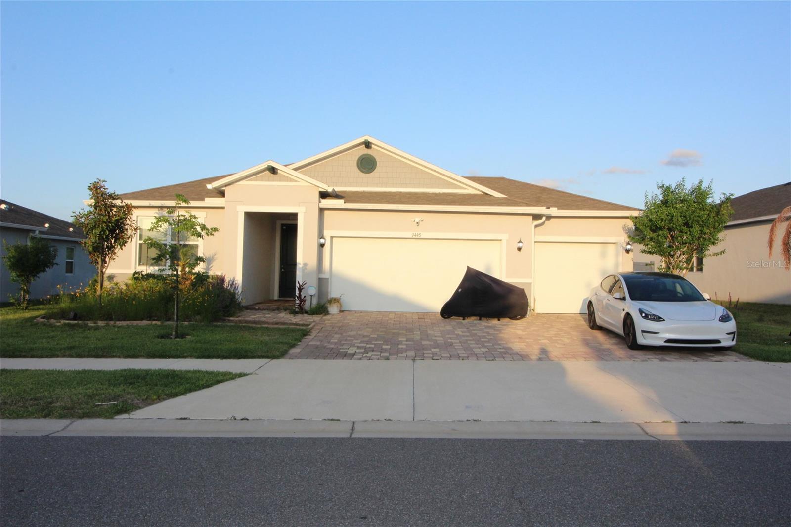 WILLIAMS POINTE - Residential