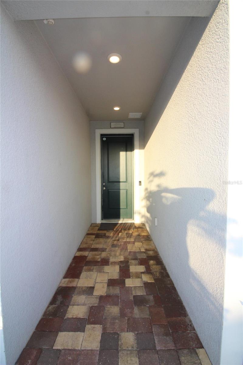 WILLIAMS POINTE - Residential
