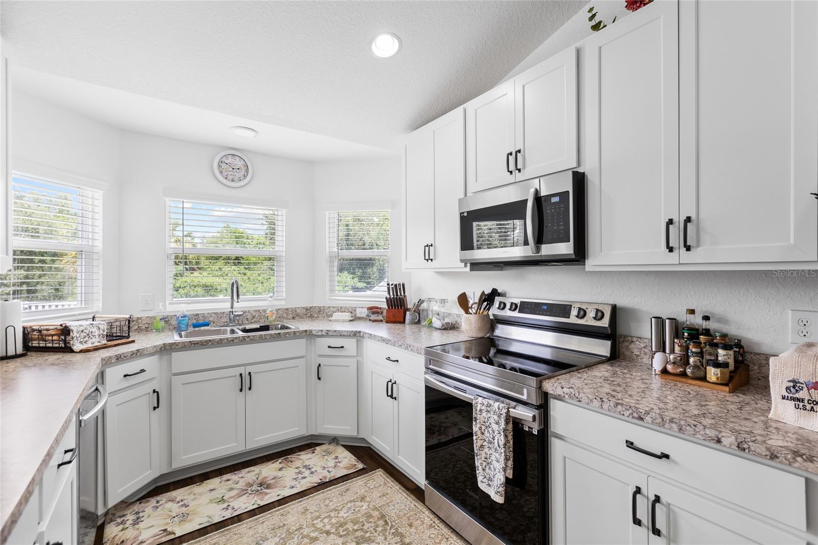 VILLAGE/GRESHAM FARMS - Residential