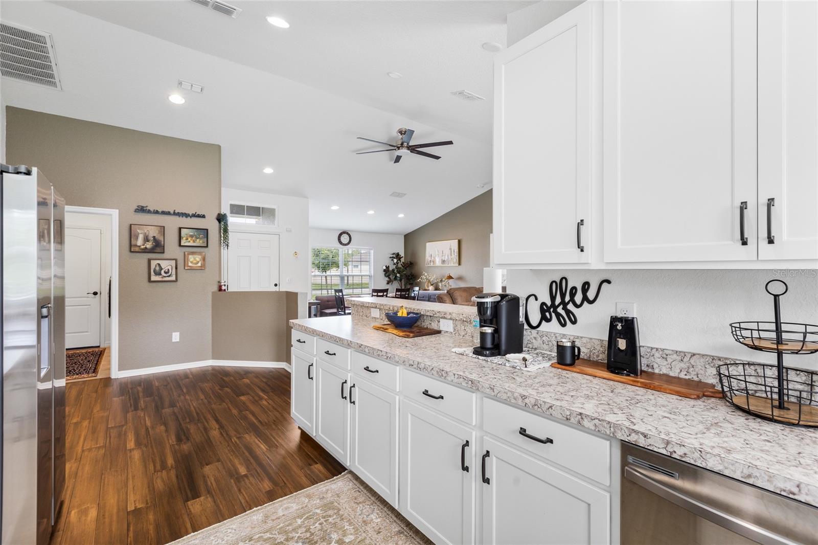 VILLAGE/GRESHAM FARMS - Residential
