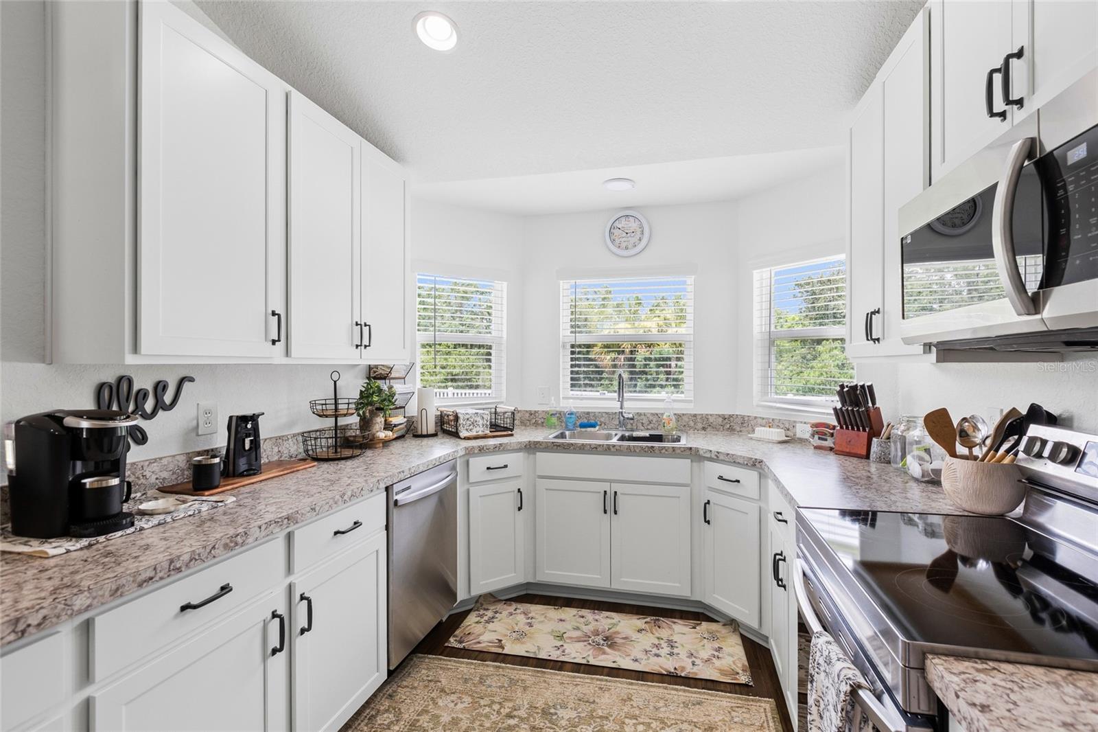 VILLAGE/GRESHAM FARMS - Residential