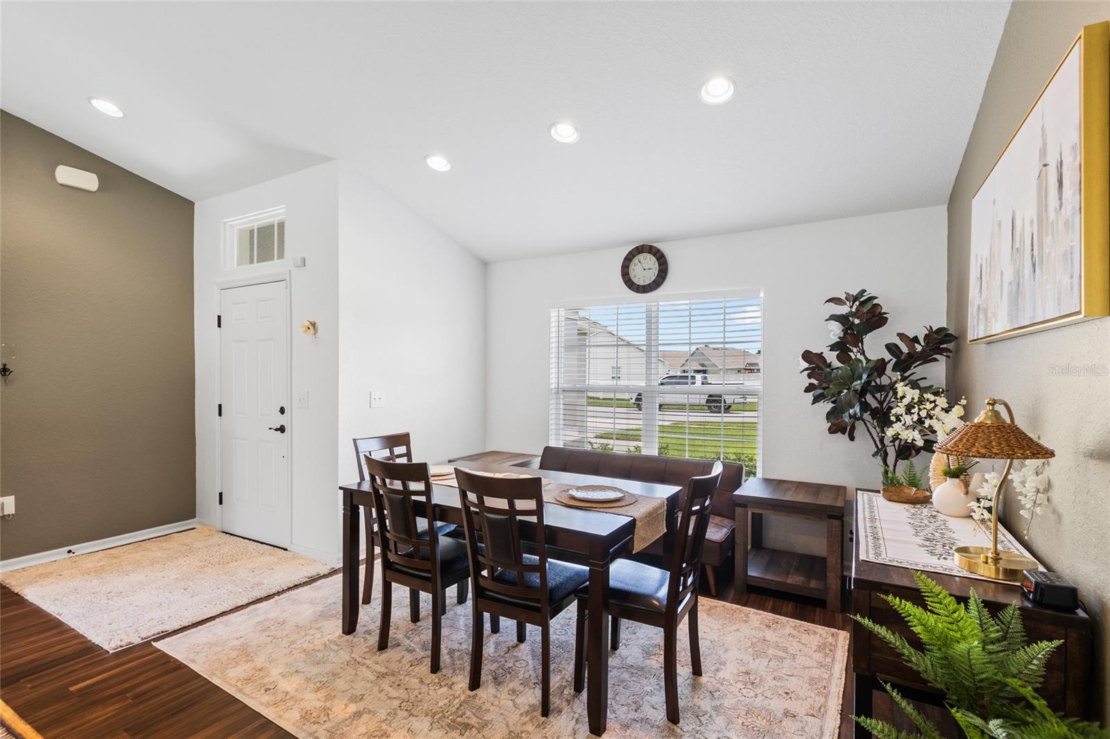 VILLAGE/GRESHAM FARMS - Residential