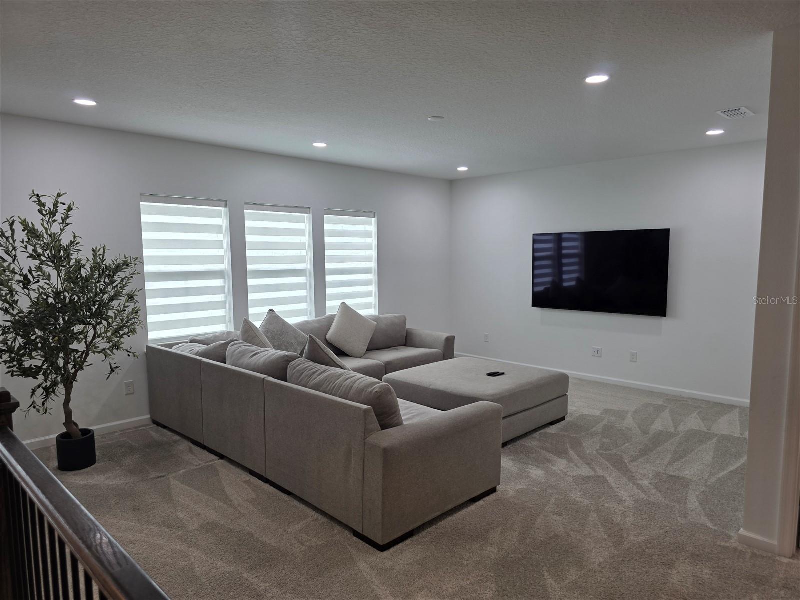 WESTHAVEN AT OVATION - Residential