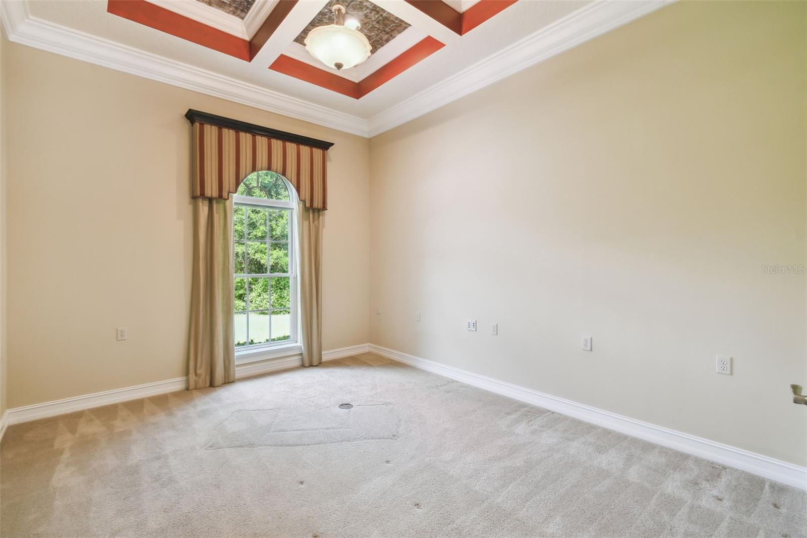 TAYLOR WOODS - Residential