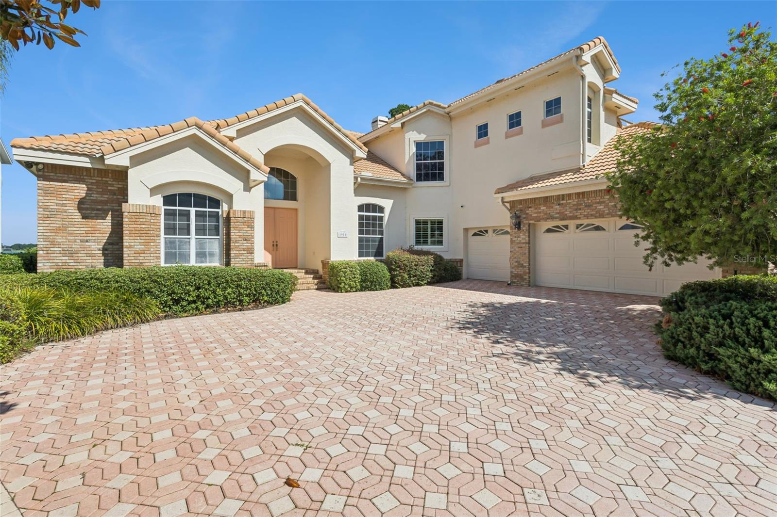 THE COUNTRY CLUB OF MOUNT DORA - Residential