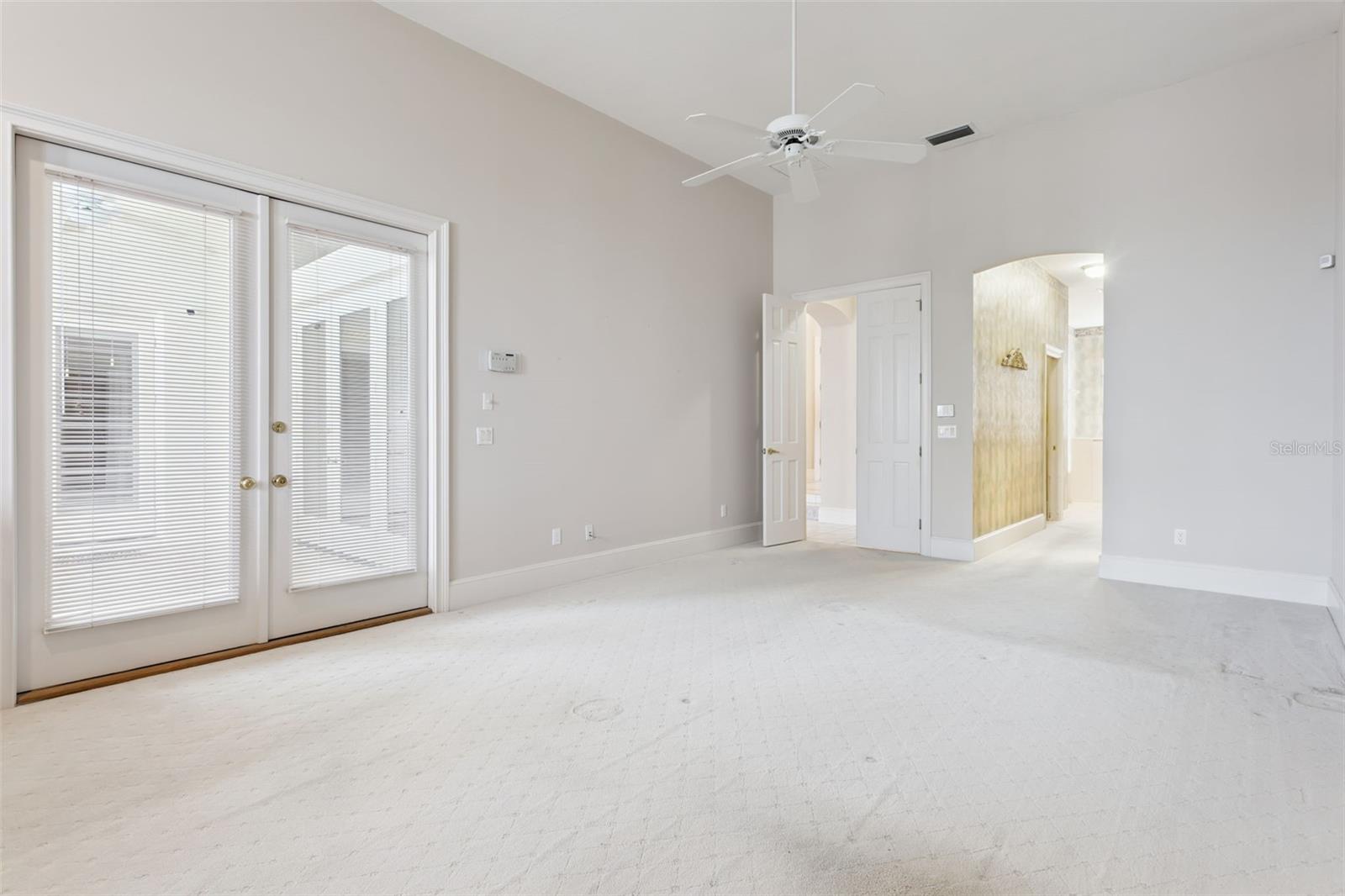 THE COUNTRY CLUB OF MOUNT DORA - Residential