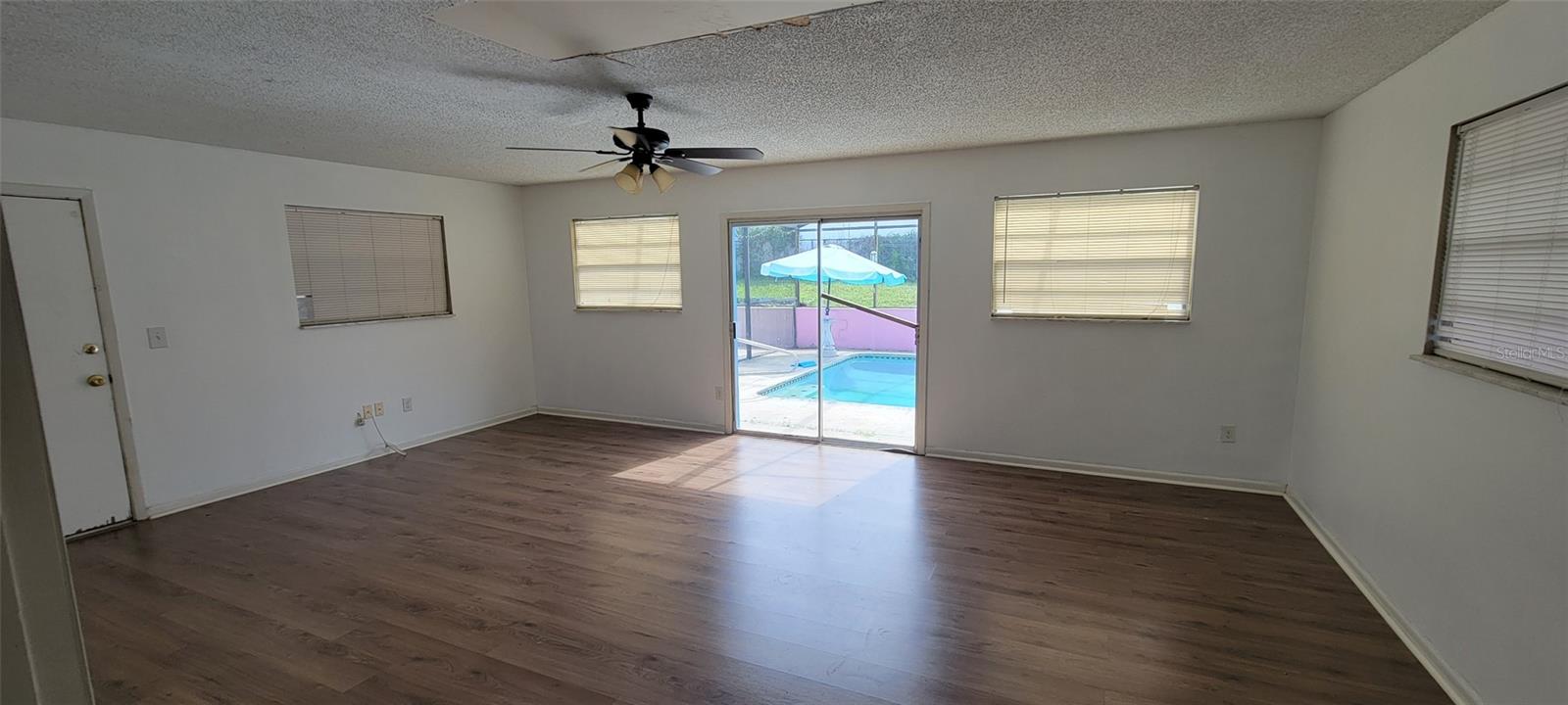 DELTONA LAKES UNIT 08 - Residential