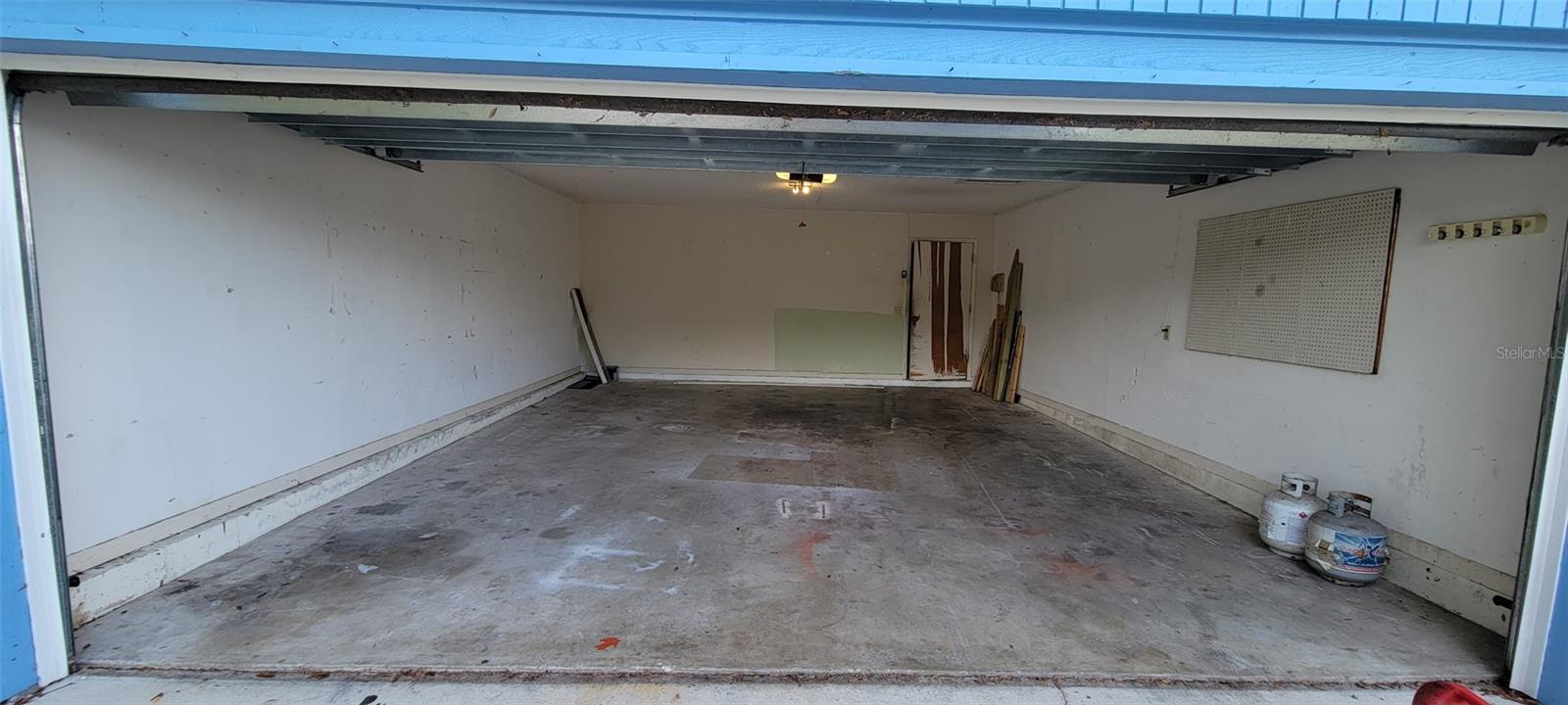 DELTONA LAKES UNIT 08 - Residential