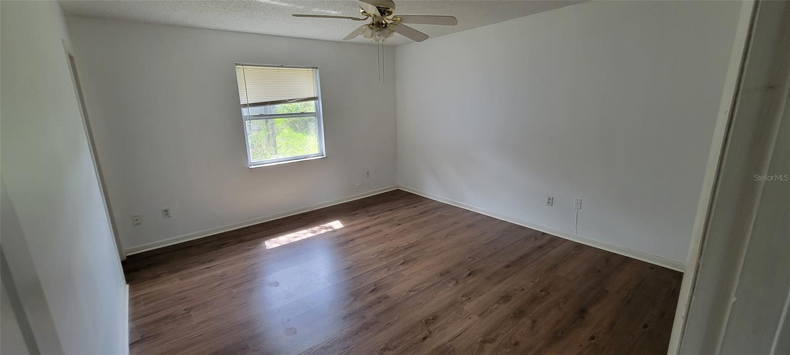 DELTONA LAKES UNIT 08 - Residential