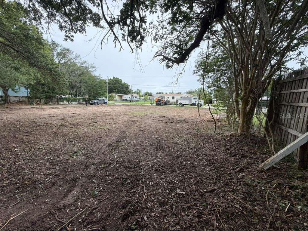 MOBILE HOME MEADOWS - 9525 - Land