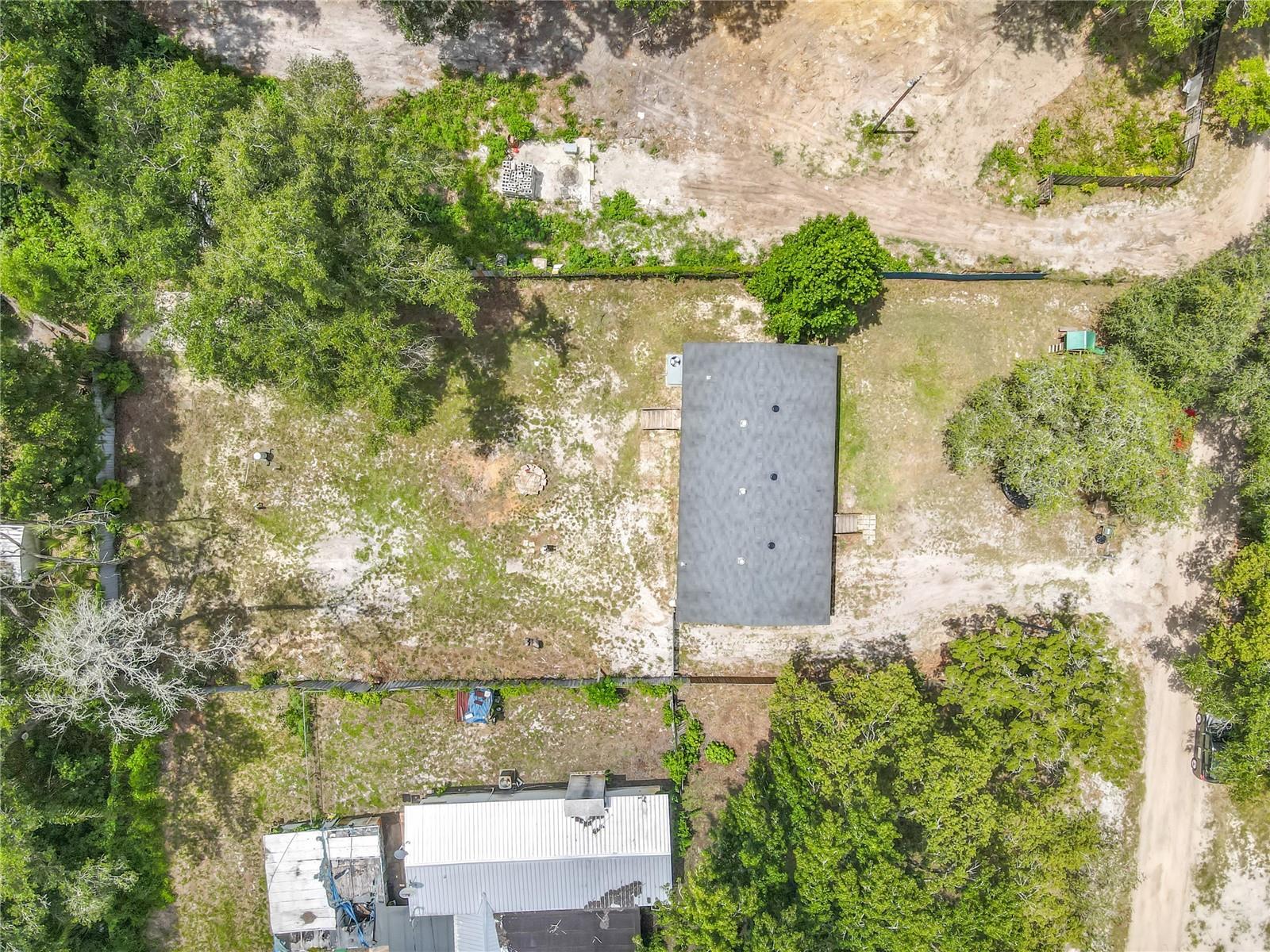 PINE LAKES - Residential