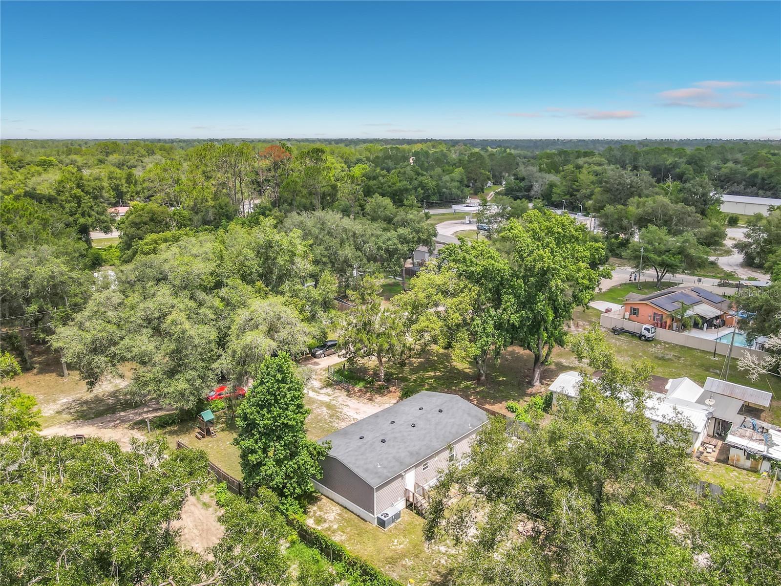 PINE LAKES - Residential