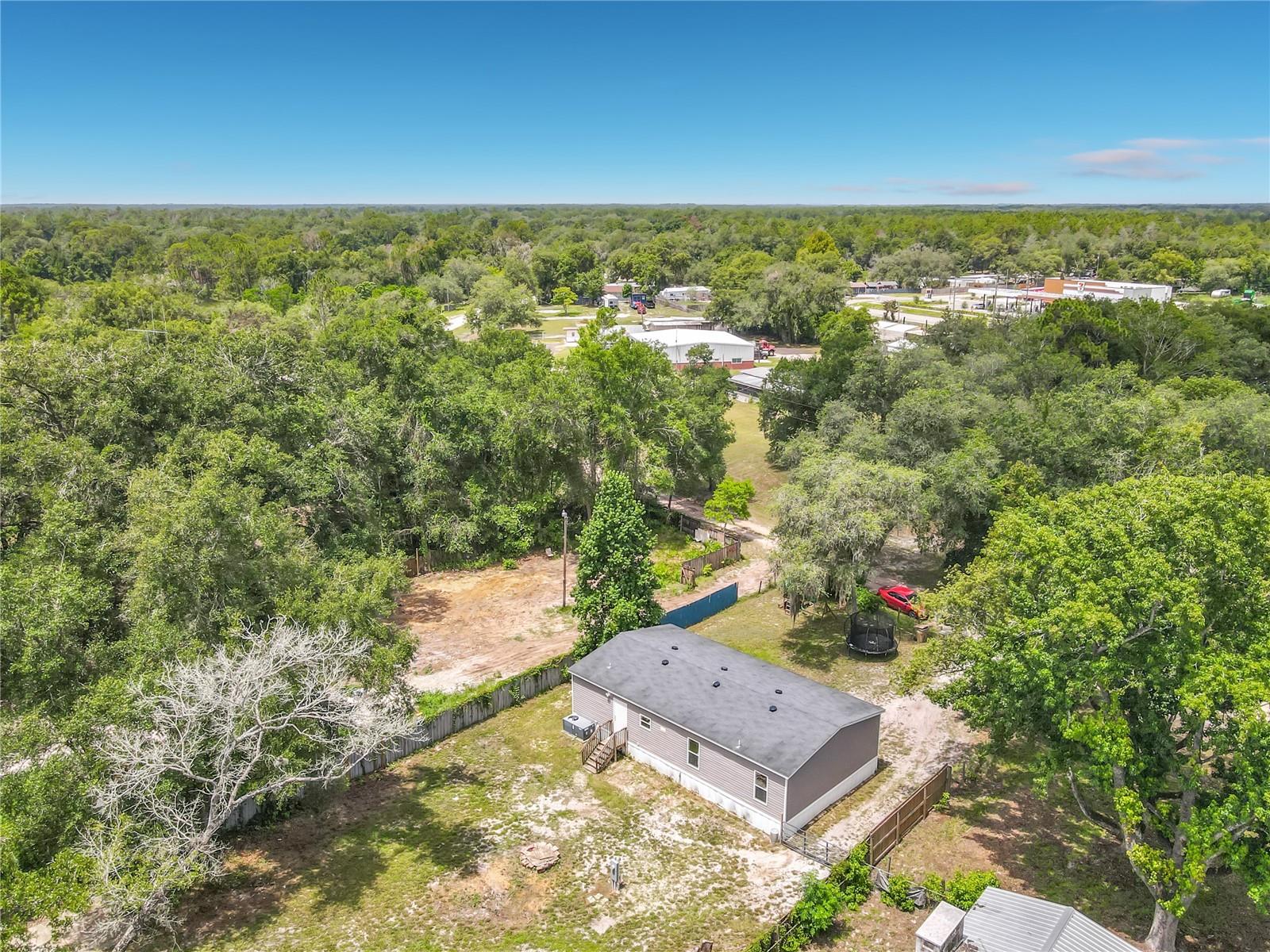 PINE LAKES - Residential