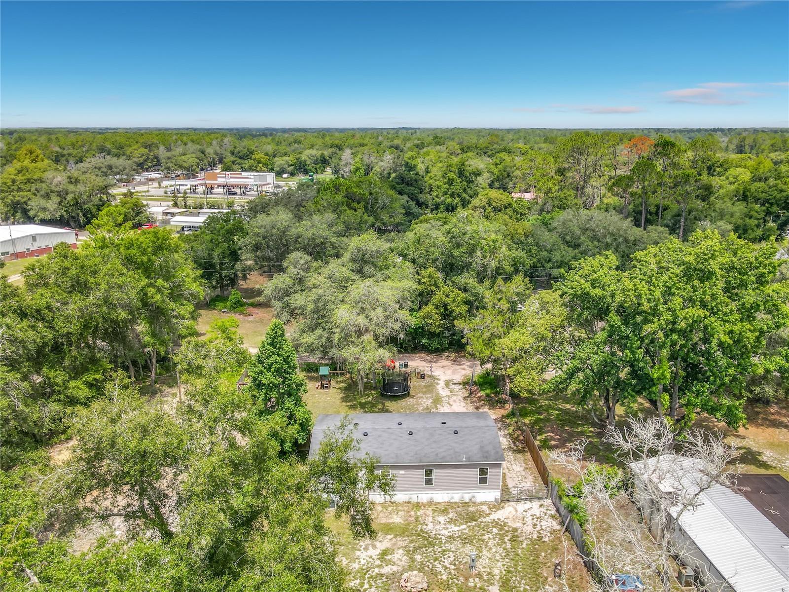 PINE LAKES - Residential
