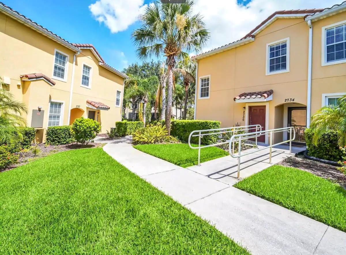 OAKWATER - Residential