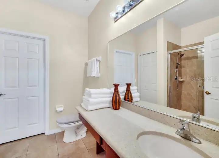 OAKWATER - Residential