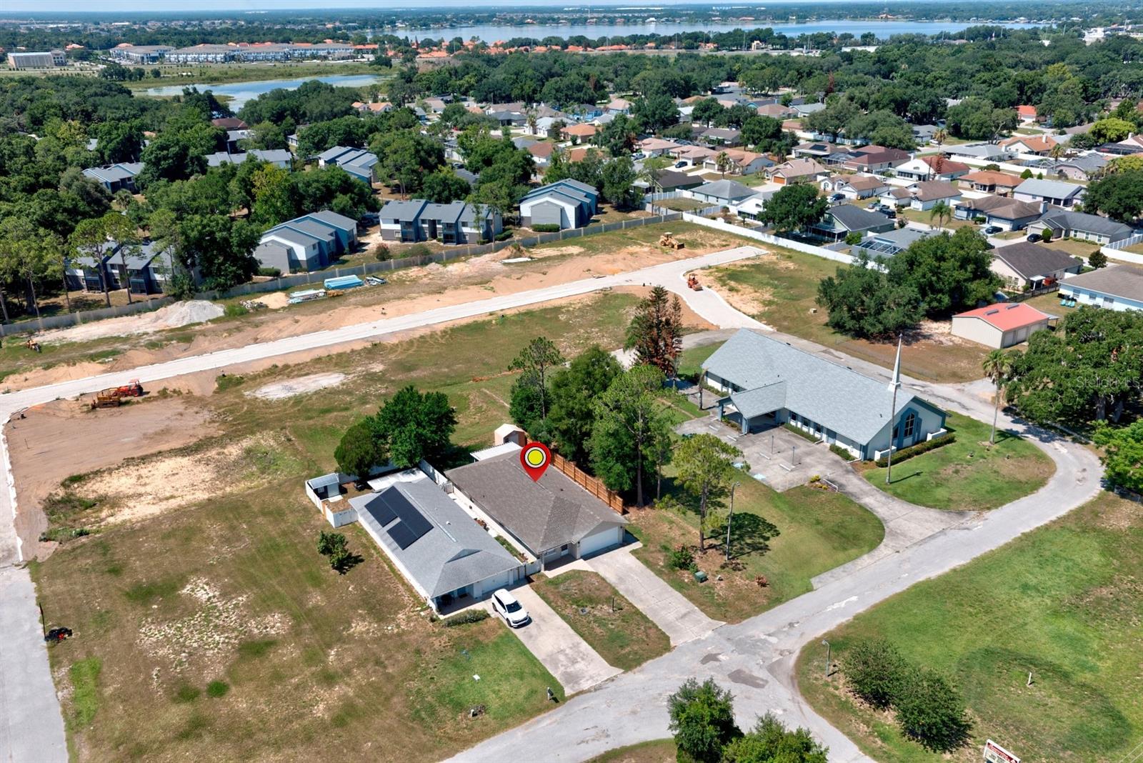 SILVER OAKS VILLAS APT 5 - Residential