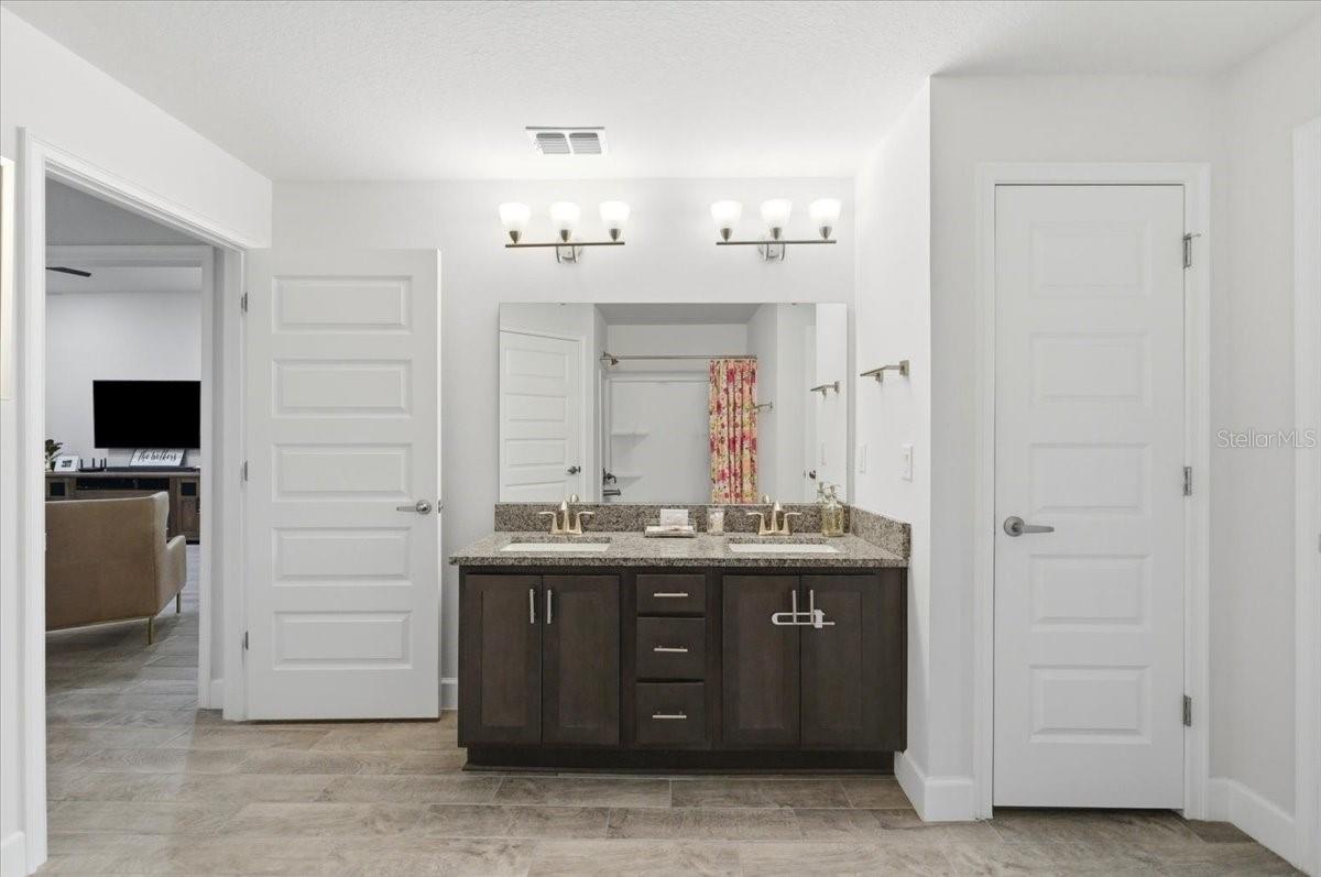 LAKE JULIANA ESTATES - Residential