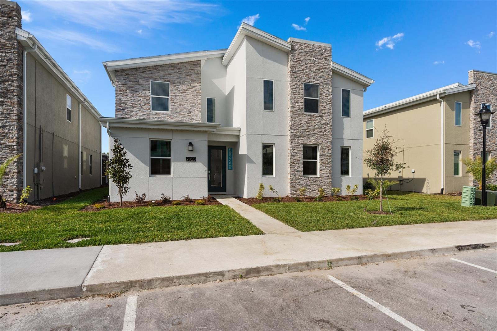 COVE AT STOREY LAKE II - Residential