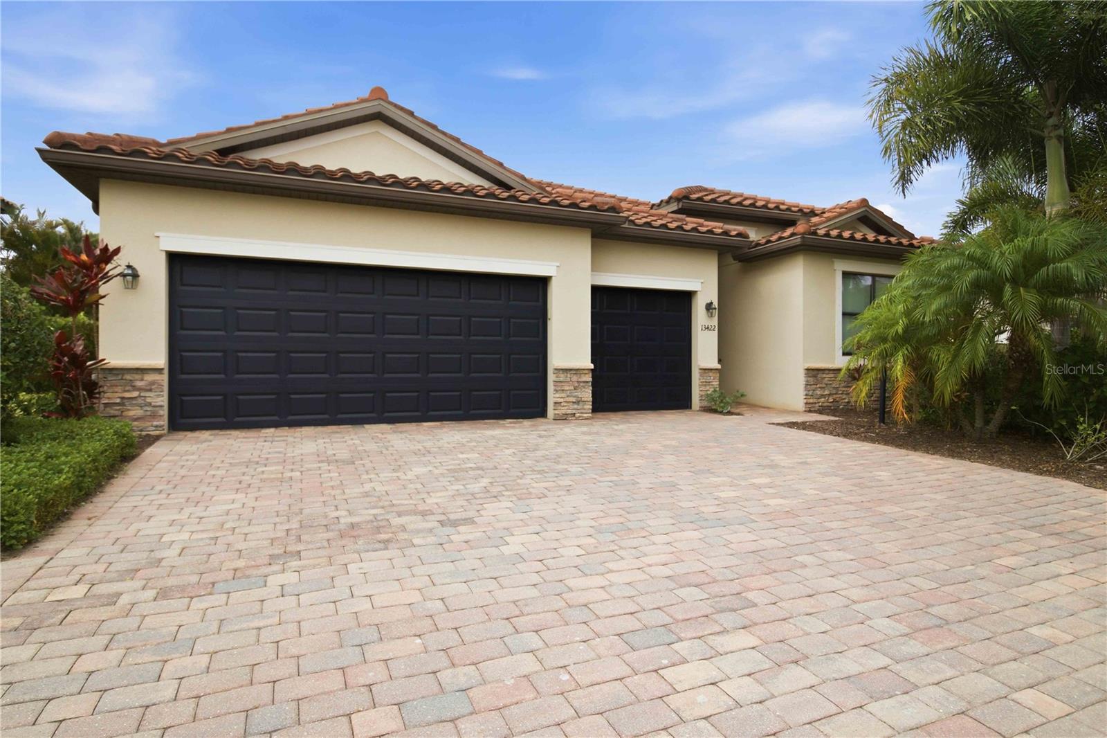 SAVANNA AT LAKEWOOD RANCH PH I - Residential