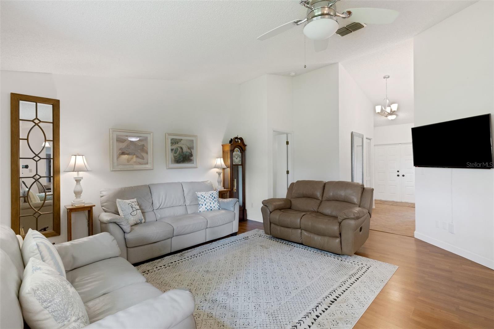 HIGHLAND LAKES UNIT FIFTEEN PH 2 - Residential