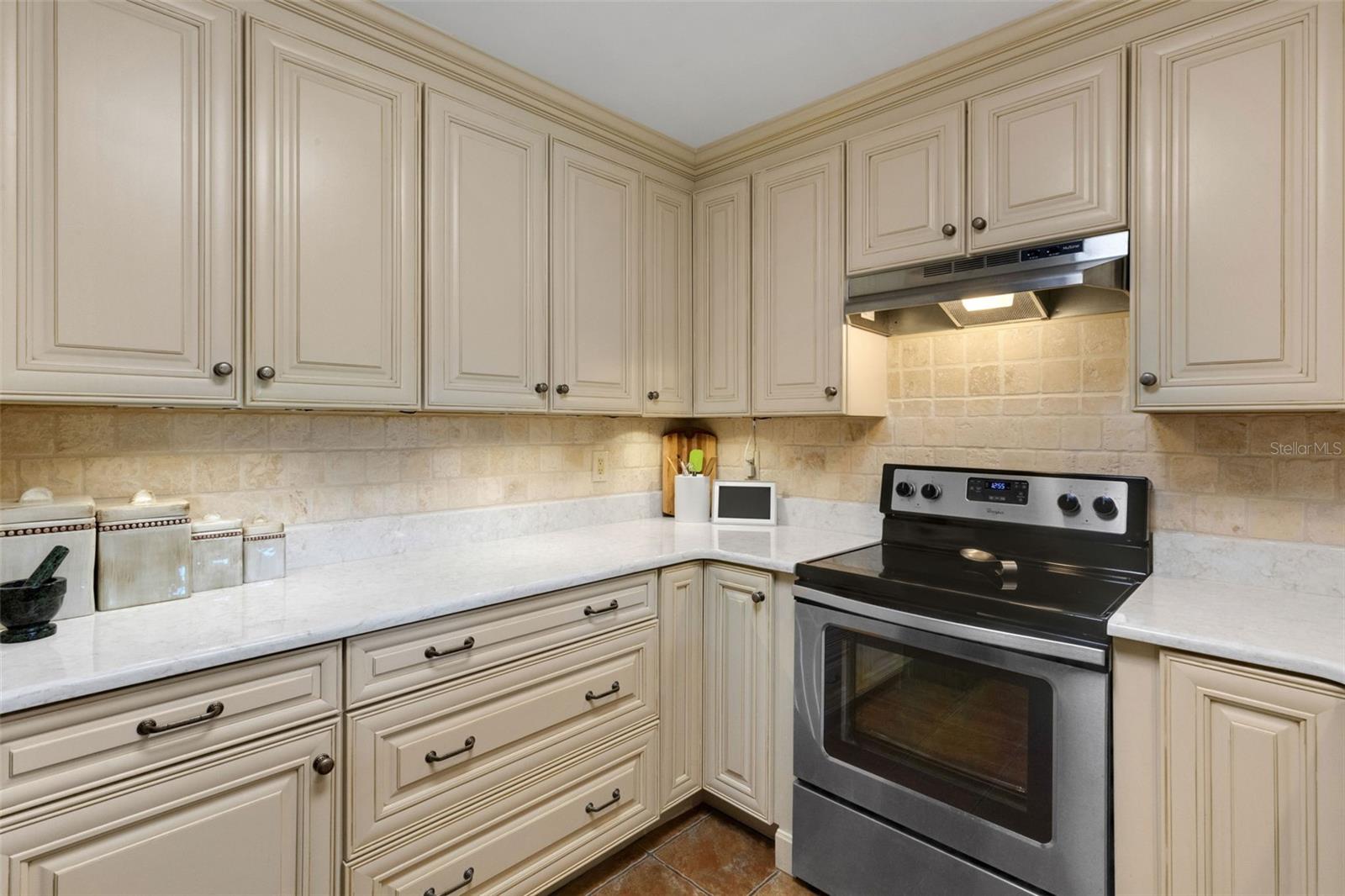 HIGHLAND LAKES UNIT FIFTEEN PH 2 - Residential