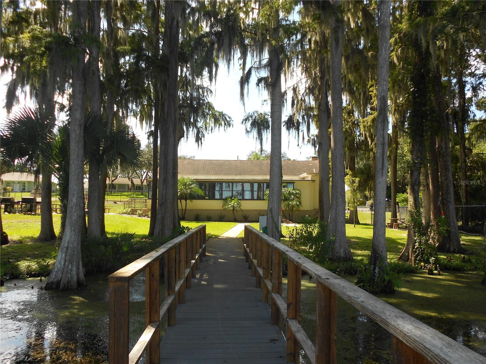 HIGHLAND LAKES UNIT FIFTEEN PH 2 - Residential
