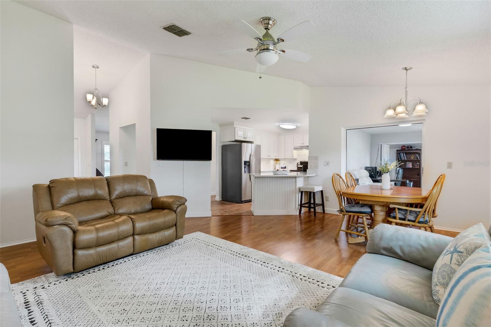 HIGHLAND LAKES UNIT FIFTEEN PH 2 - Residential