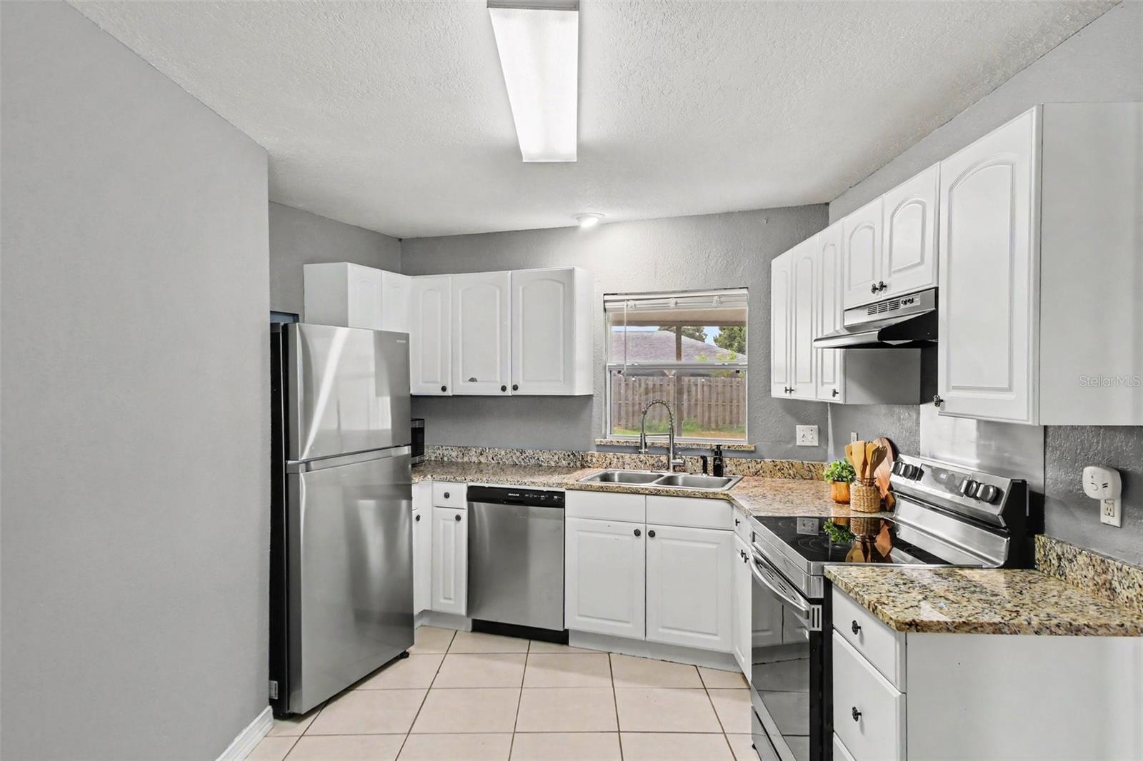DELTONA LAKES UNIT 32 - Residential