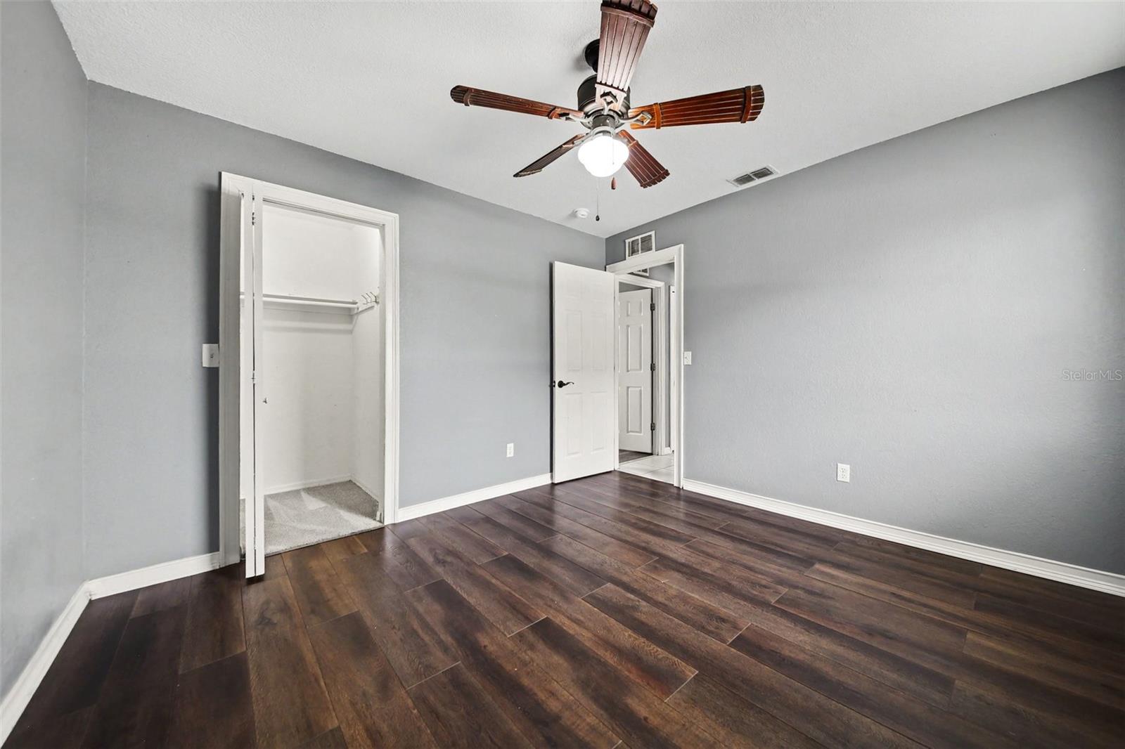 DELTONA LAKES UNIT 32 - Residential