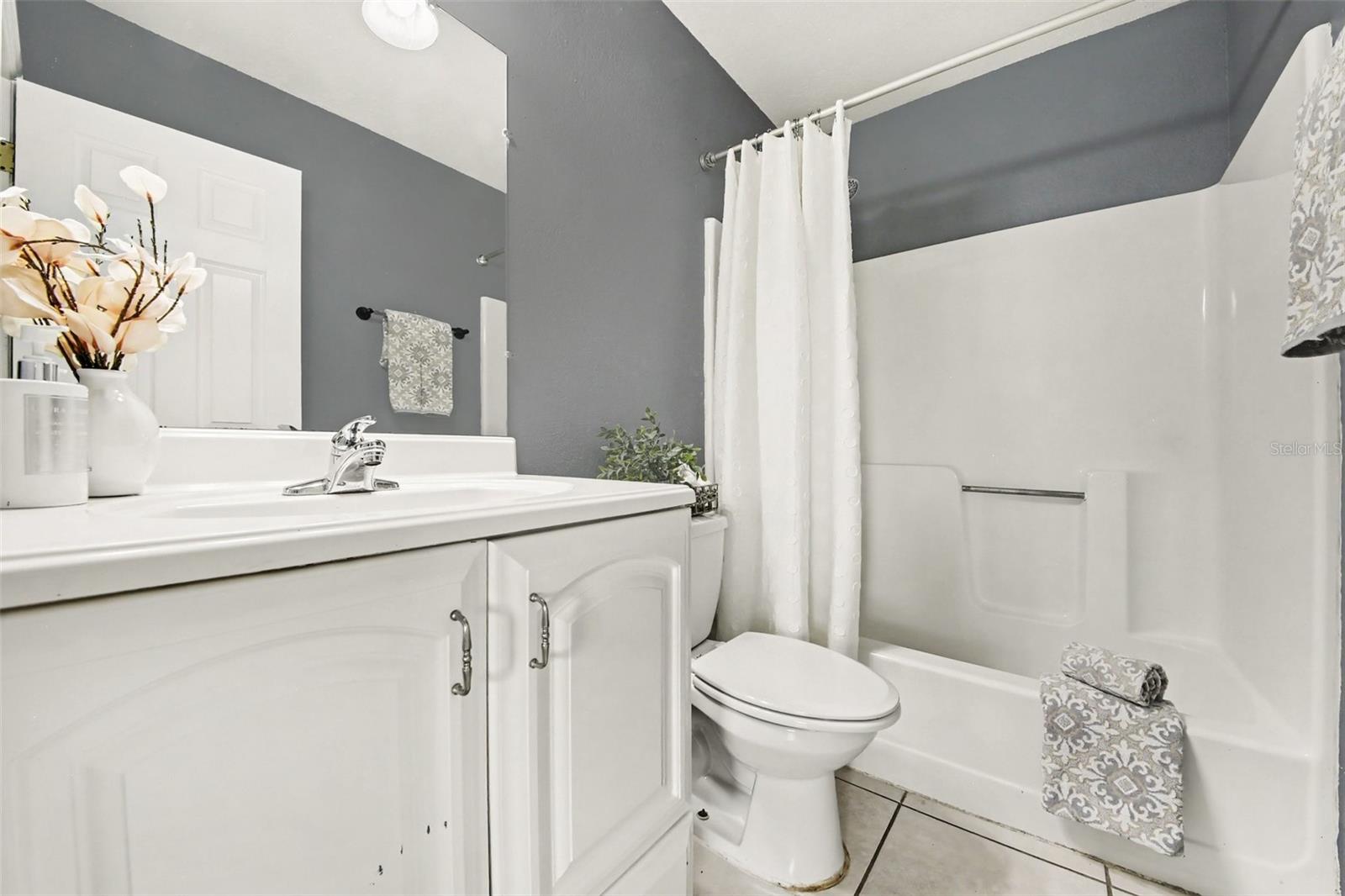 DELTONA LAKES UNIT 32 - Residential
