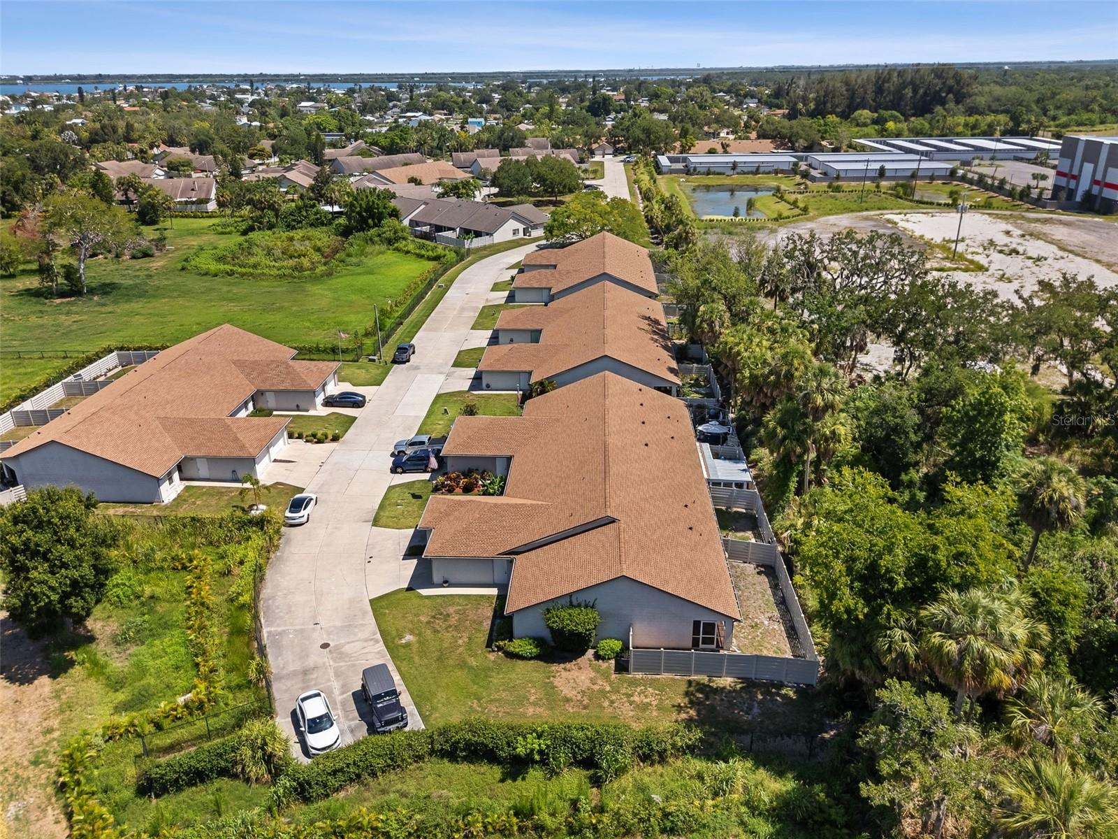 MELWOOD OAKS PH III & IV - Residential