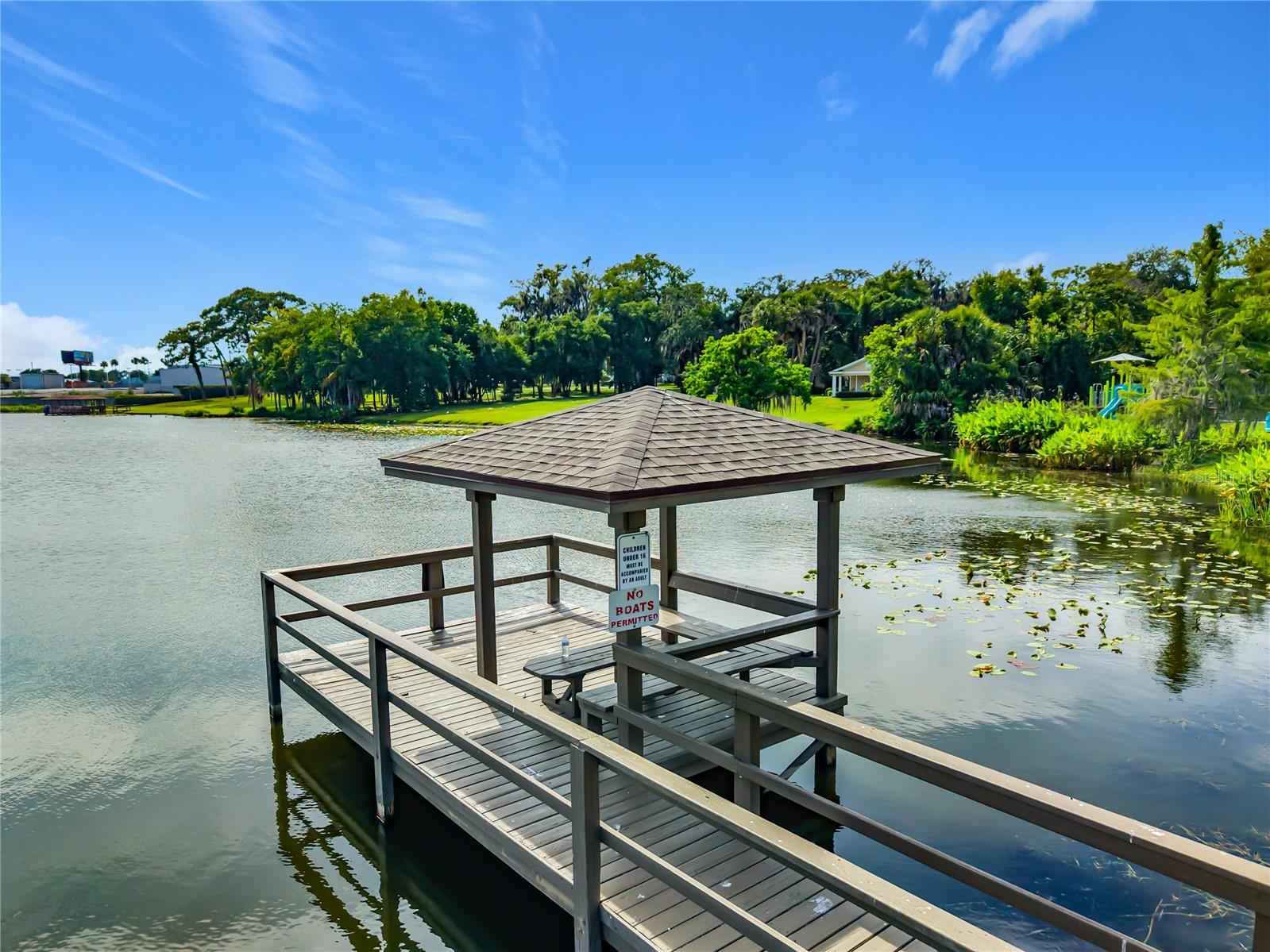LAKE OF THE WOODS SEC 10 TWNHS - Residential