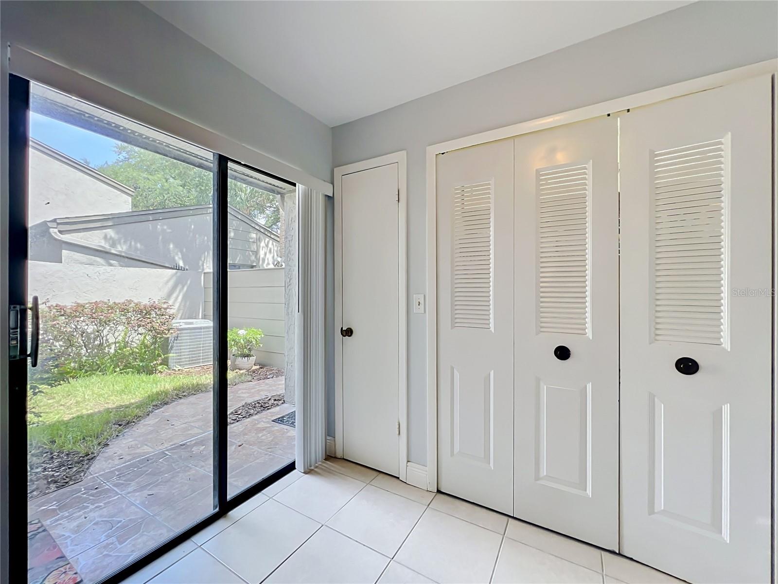 LAKE OF THE WOODS SEC 10 TWNHS - Residential