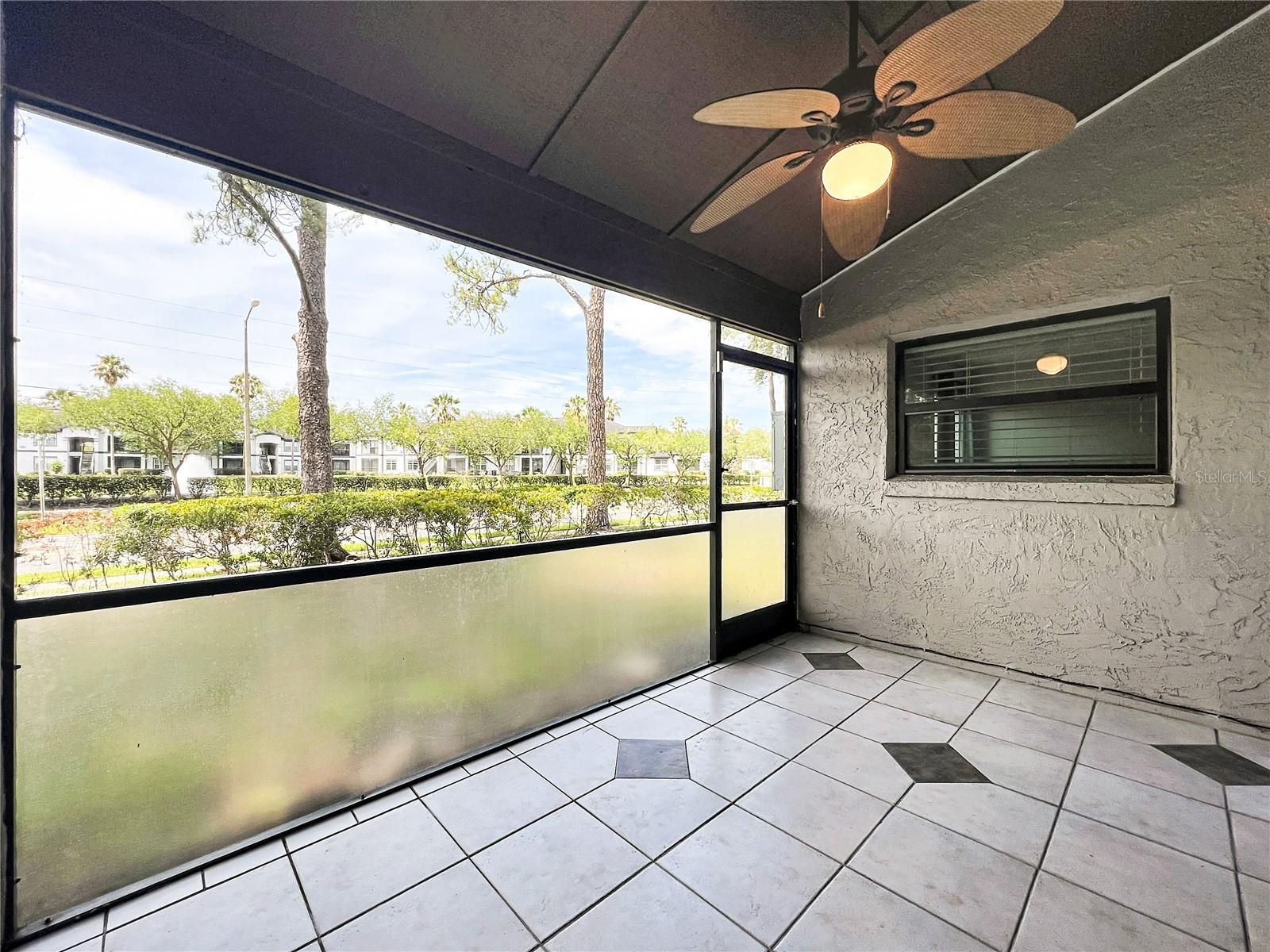LAKE OF THE WOODS SEC 10 TWNHS - Residential