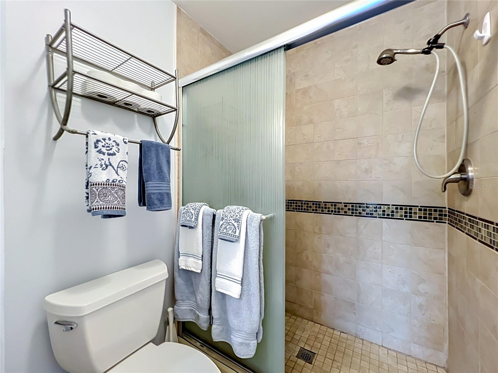LAKE OF THE WOODS SEC 10 TWNHS - Residential