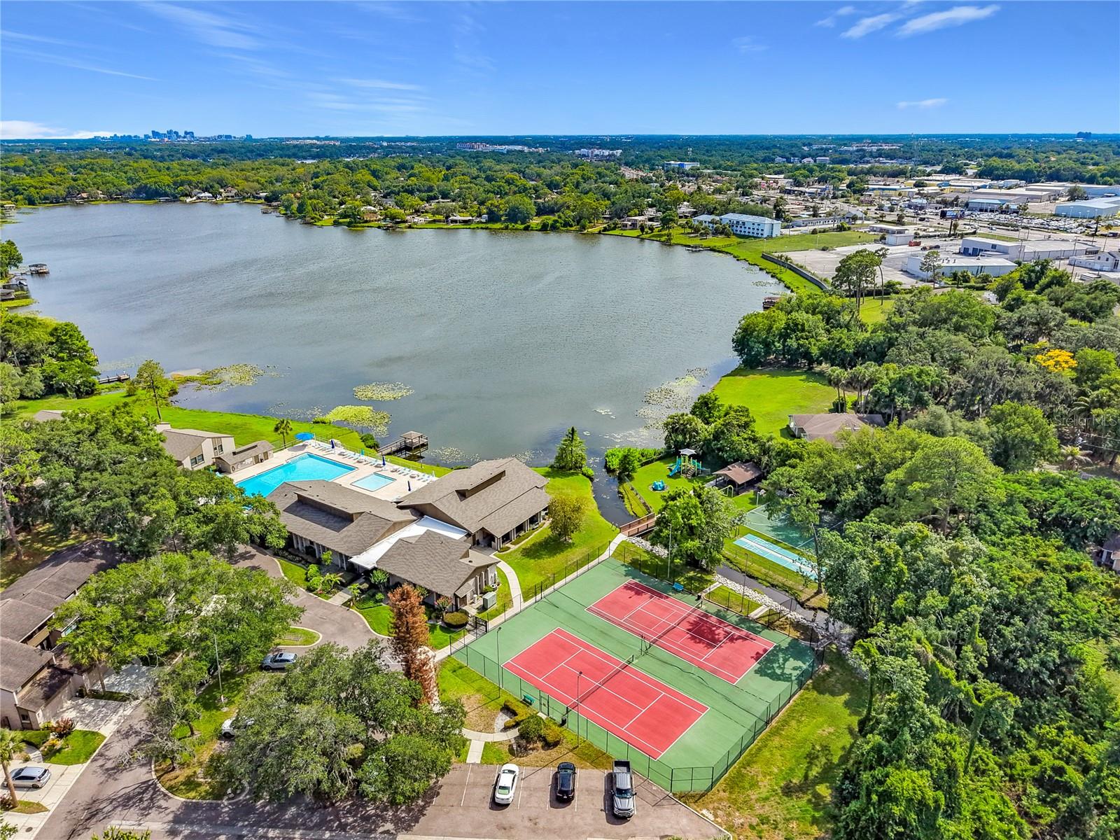 LAKE OF THE WOODS SEC 10 TWNHS - Residential