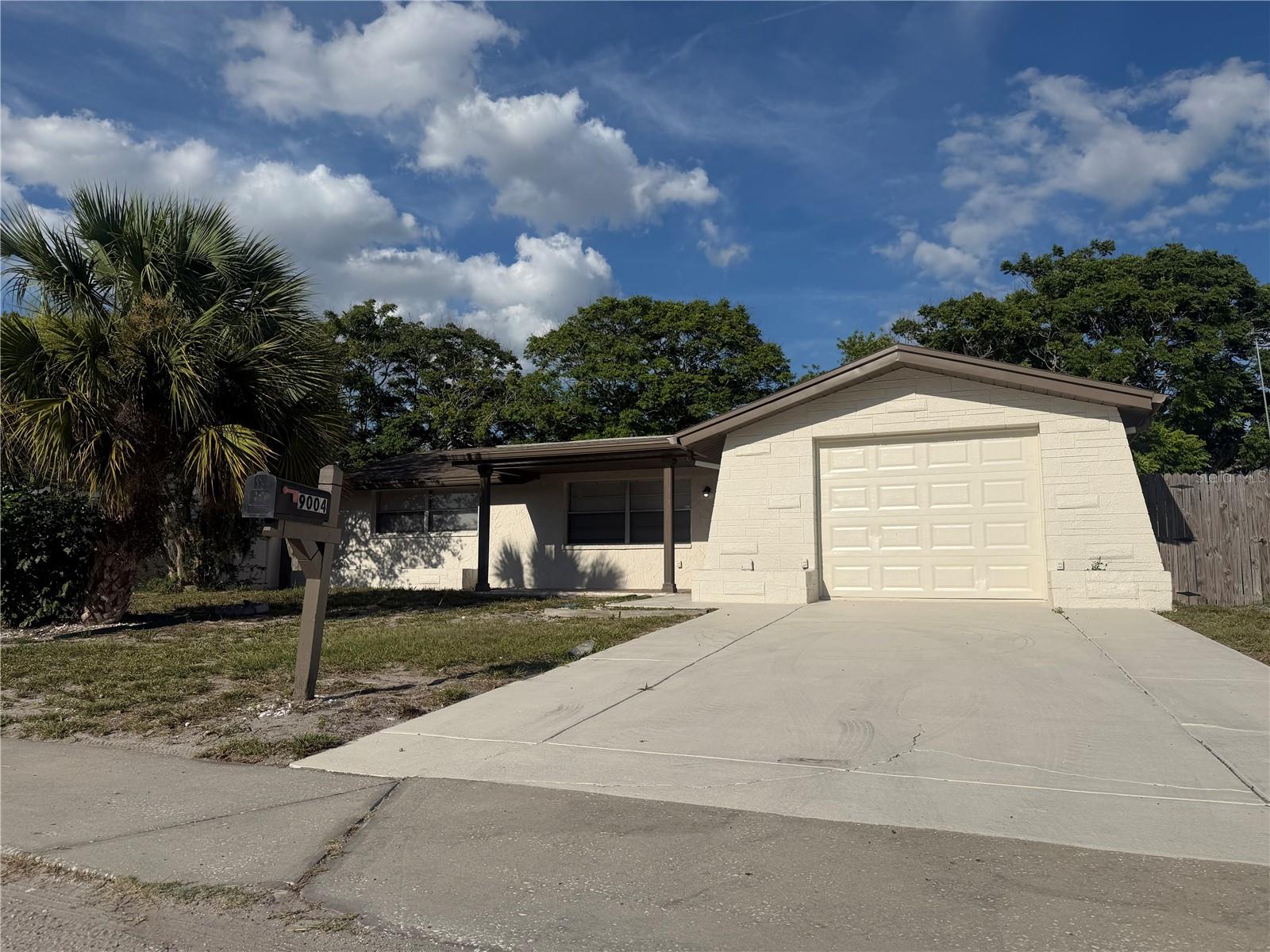 EMBASSY HILLS - Residential