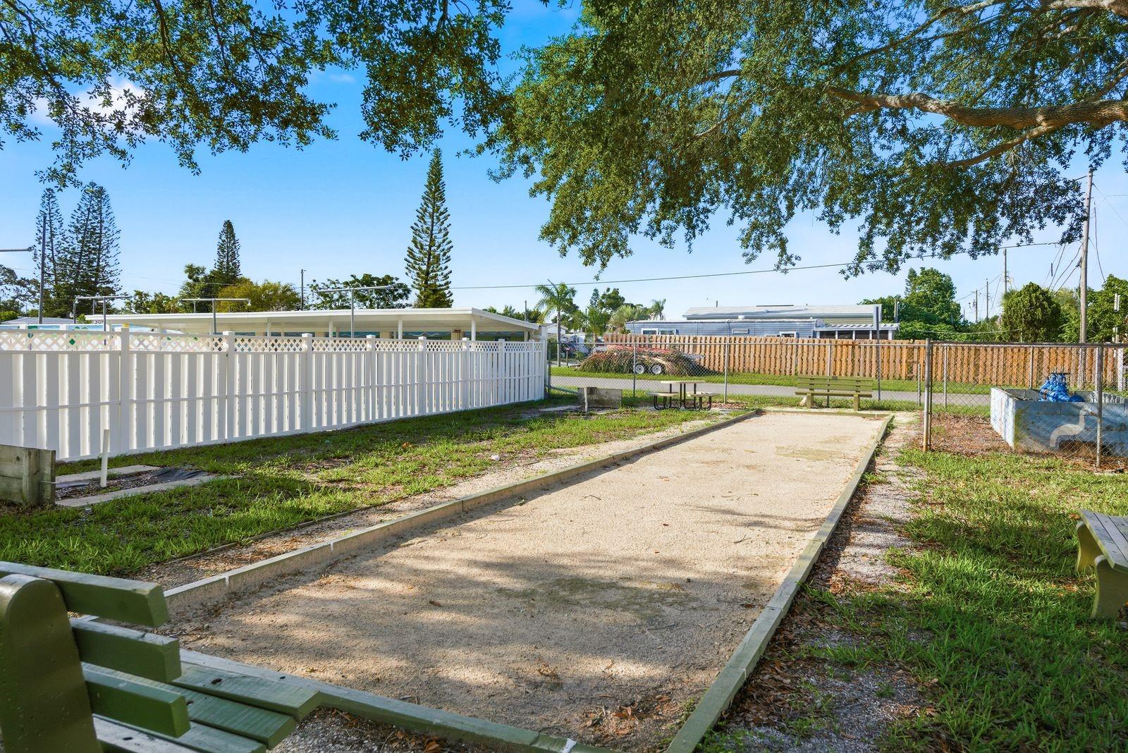 TAHITIAN GARDENS CONDO - Residential