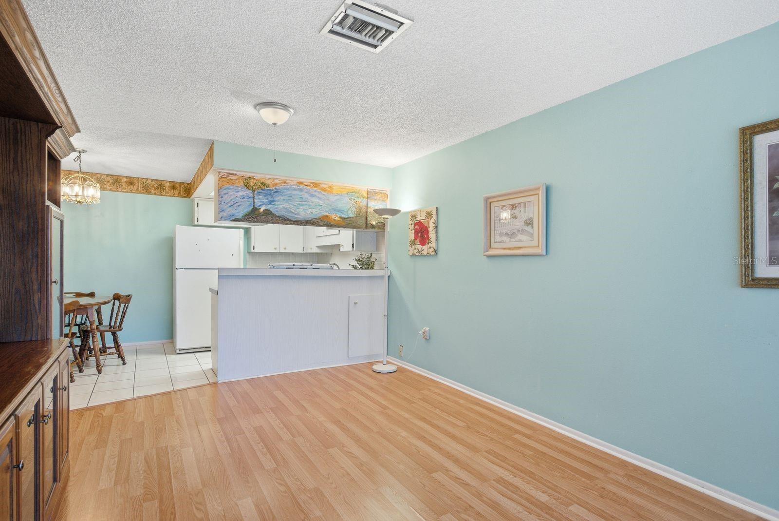 TAHITIAN GARDENS CONDO - Residential