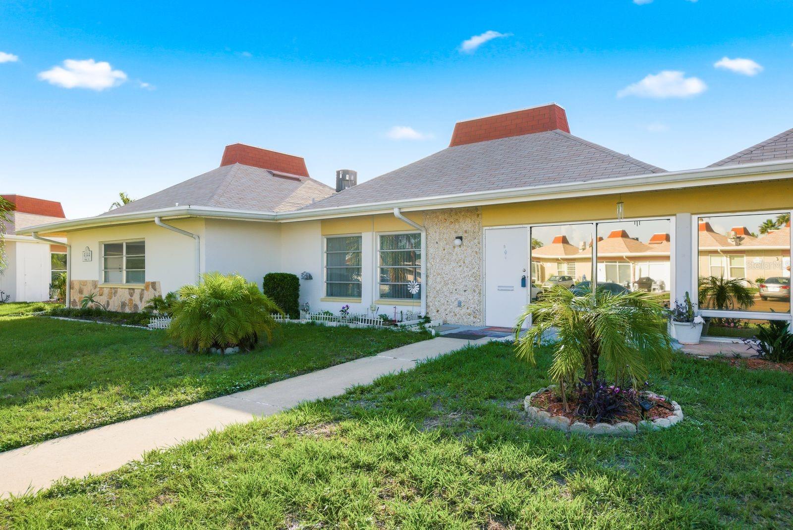 TAHITIAN GARDENS CONDO - Residential