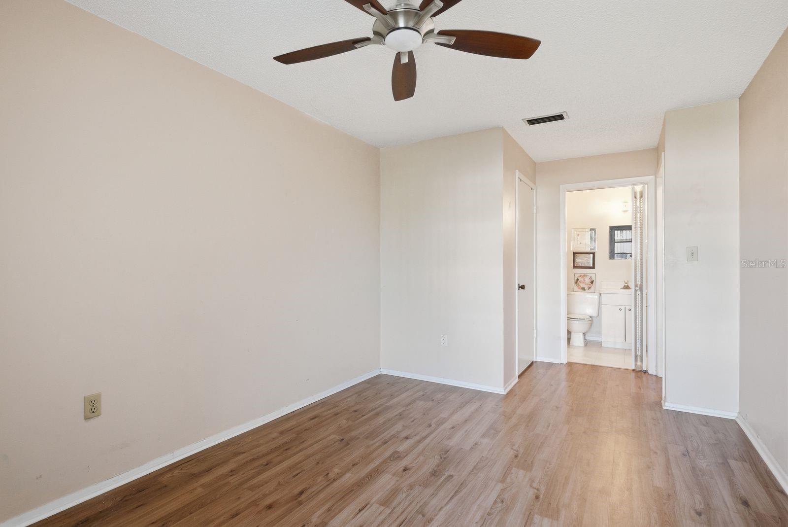 TAHITIAN GARDENS CONDO - Residential