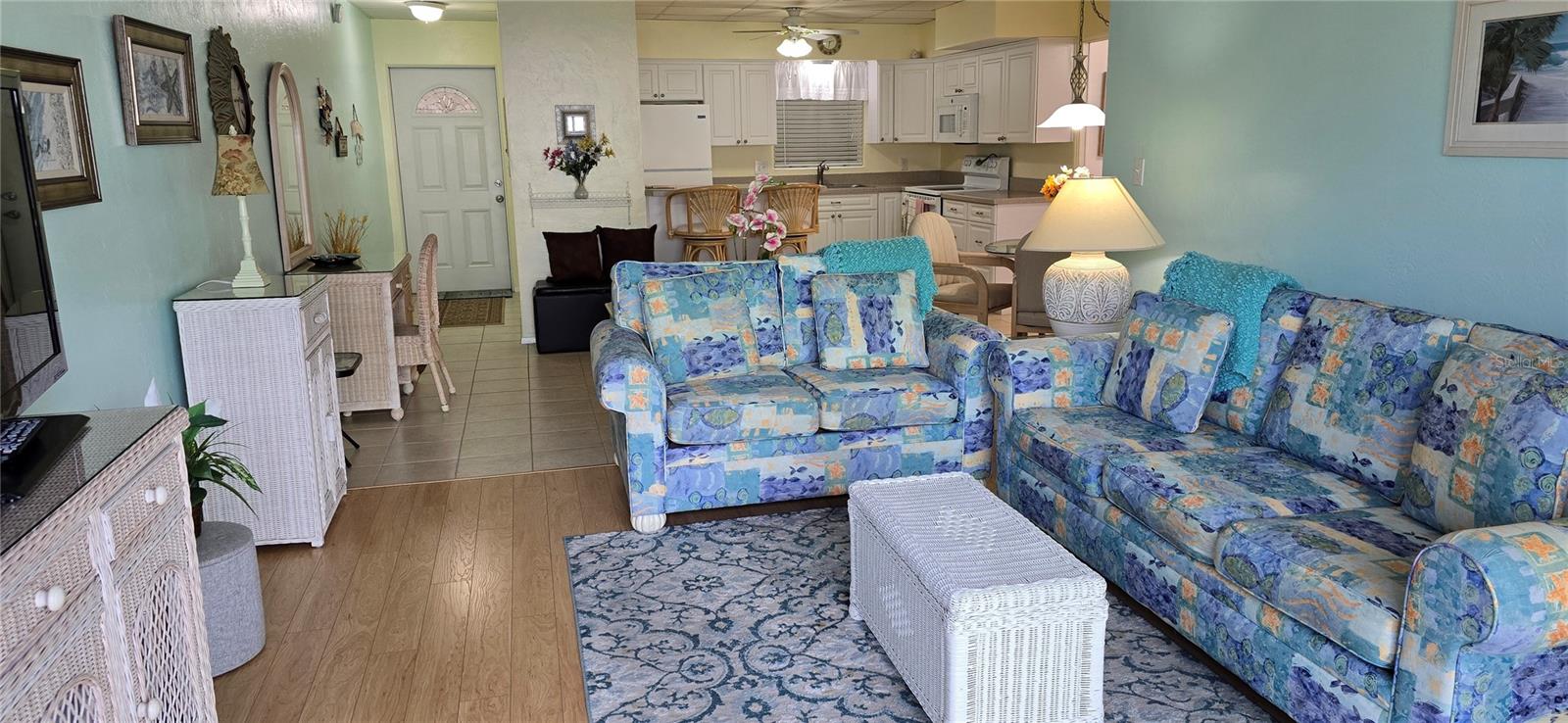 BRIGHTWATERS BEACH CONDO - Residential