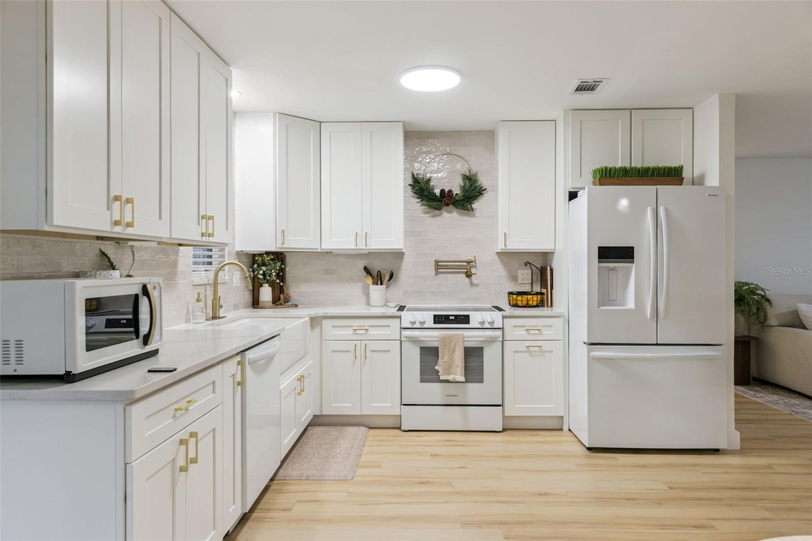 DELTONA LAKES UNIT 35 - Residential