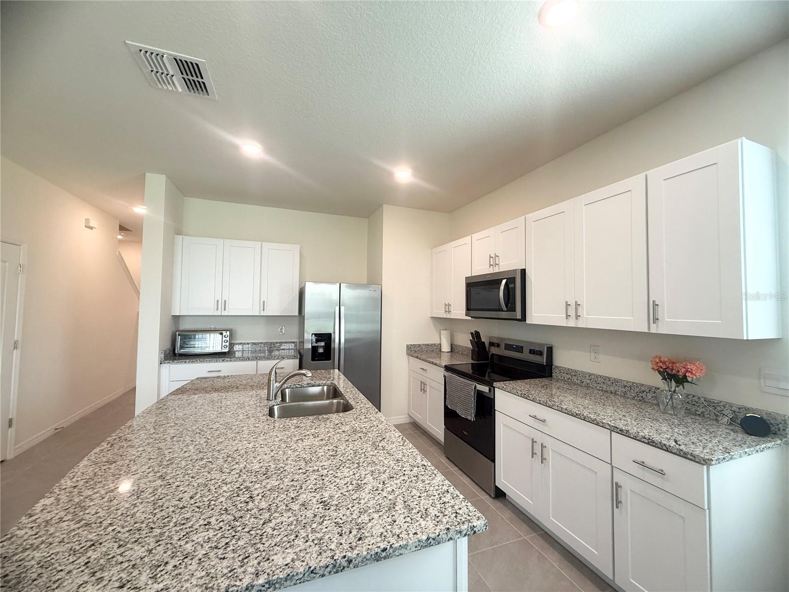 OSCEOLA VILLAGE CENTER PH 2 - Residential